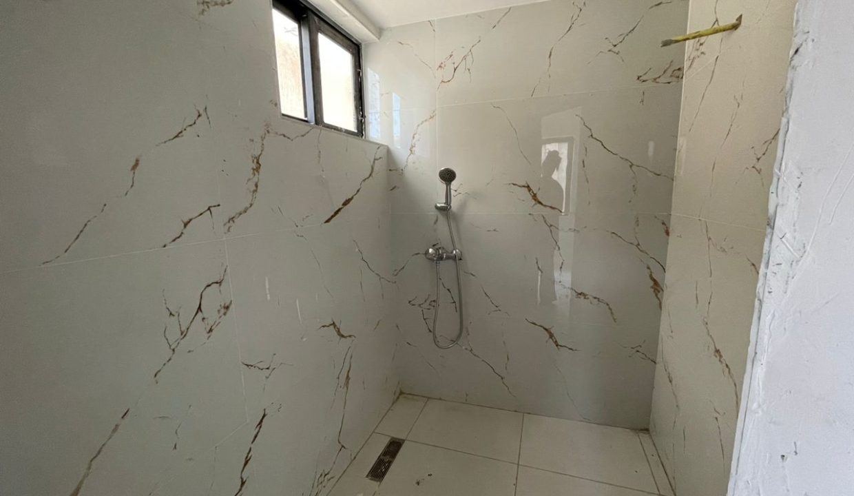 Spacious 3-Bedroom Home with Boys Quarters in Spintex - For Sale at $250,000 5