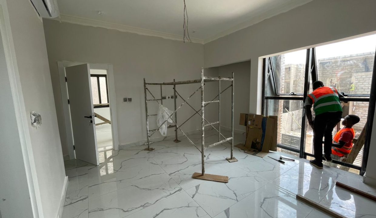 Spacious 3-Bedroom Home with Boys Quarters in Spintex - For Sale at $250,000 7