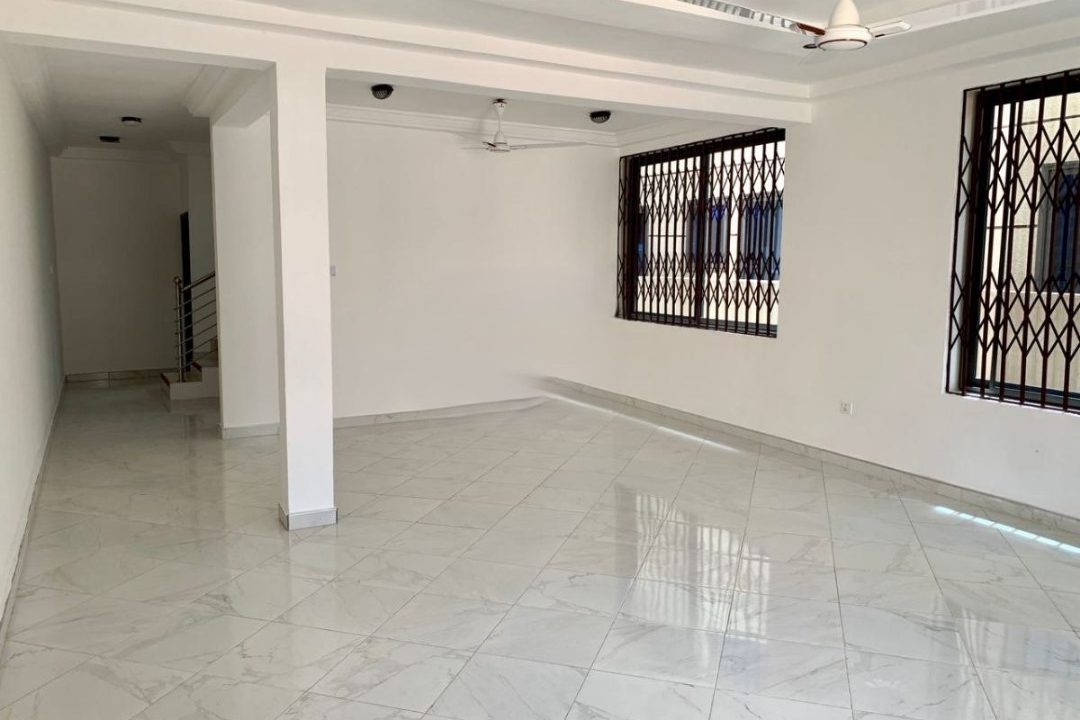 3-Bedroom En-Suite Semi-Detached House for Sale in Ayi-Mensah Near Oyarifa Mall inside